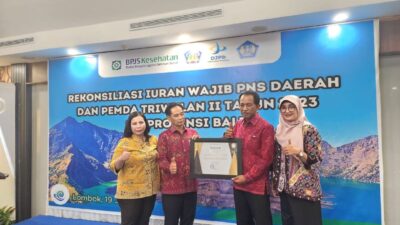 Pemkab Jembrana Terima Penghargaan Kepatuhan  Iuran Jaminan Kesehatan