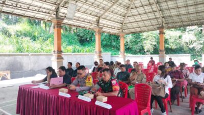 Babinsa Koramil Tembuku Hadiri Musyawarah Desa