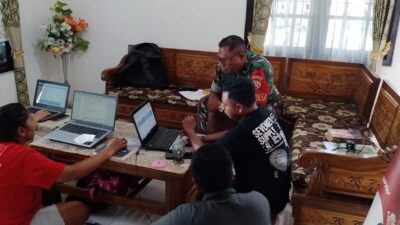 Babinsa Komsos Dengan Tokoh Pemuda Di Wilayah Binaan