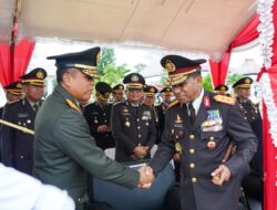 Danrem 161/ Wira Sakti Turut Hadir Dalam Upacara Hari Bhayangkara ke-77