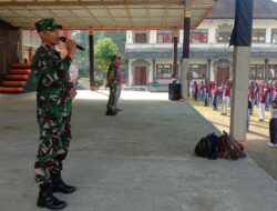 Bentuk Sikap dan Disiplin, Babinsa Beri Pelatihan Dasar PBB Kepada Siswa/Siswi SMK N 4 Bangli