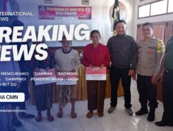 Guna Mengurangi Dampak Ekonomi, Babinsa Dampingi Pemerintahan Desa Bagikan BLT DD