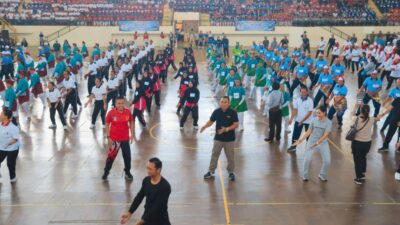 Bupati Tamba Membuka Lomba Senam Lansia dengan Fokus Utama pada Kesehatan dan Kebahagiaan