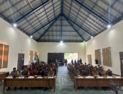 Babinsa Desa Yangapi Hadiri Undangan Sosialisasi Pengolahan Limbah Jeruk, Mahasiswa KKN UNUD