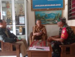 Babinsa dan Perangkat Desa Abuan Bangun Sinergi Melalui Aktifitas Komsos: Soliditas Kerja yang Menginspirasi!