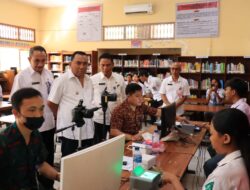 Melalui Kegiatan Jebolan, Disdukcapil Jembrana Sasar Pemula Ke Sekolah