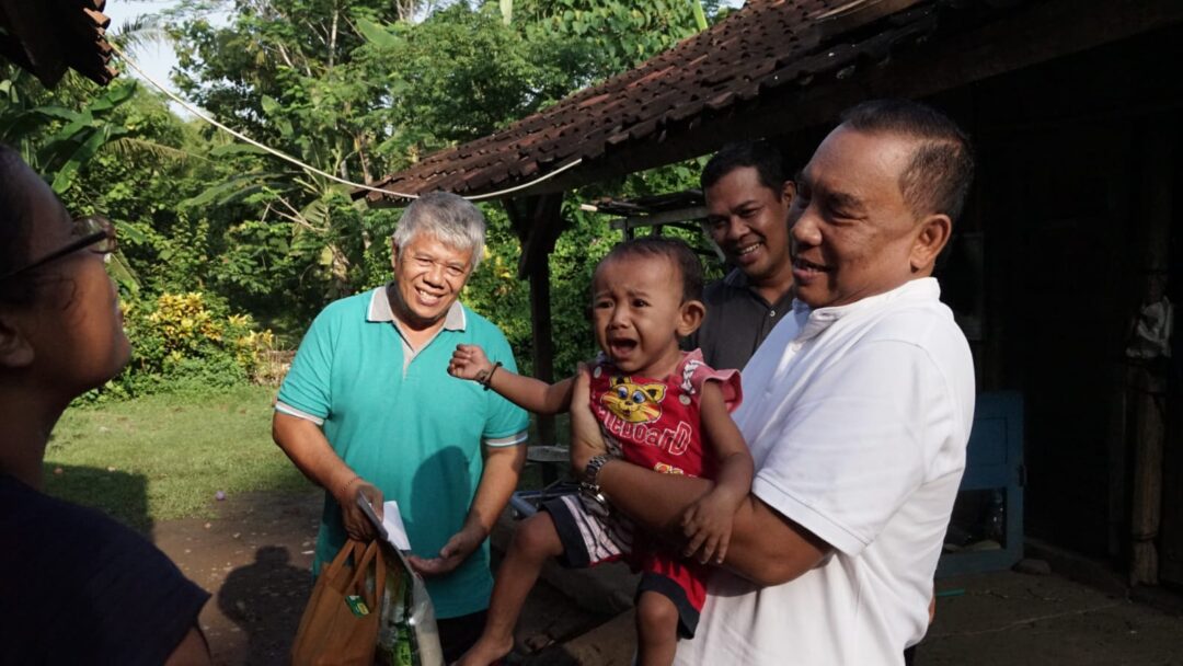 Kompak !! Bupati Tamba dan Wabup Ipat Kawal program BAAS Kunjungi Anak Stunting