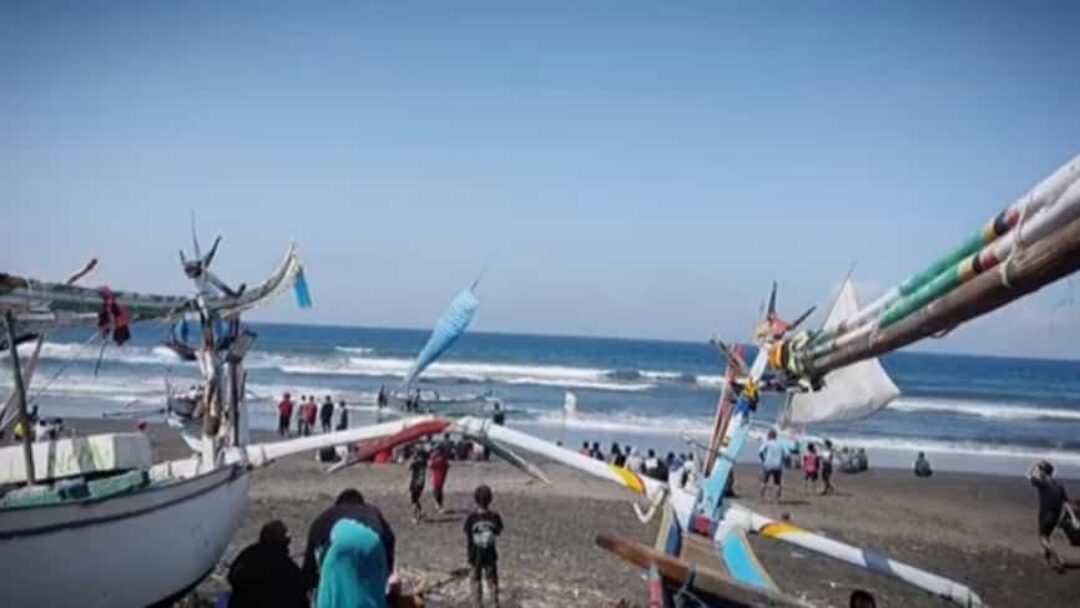 Mengaku Suruhan Kades Dan Orang Dekat Bupati, Kordes Diduga Pungli Dana Bantuan Mesin Jukung Nelayan