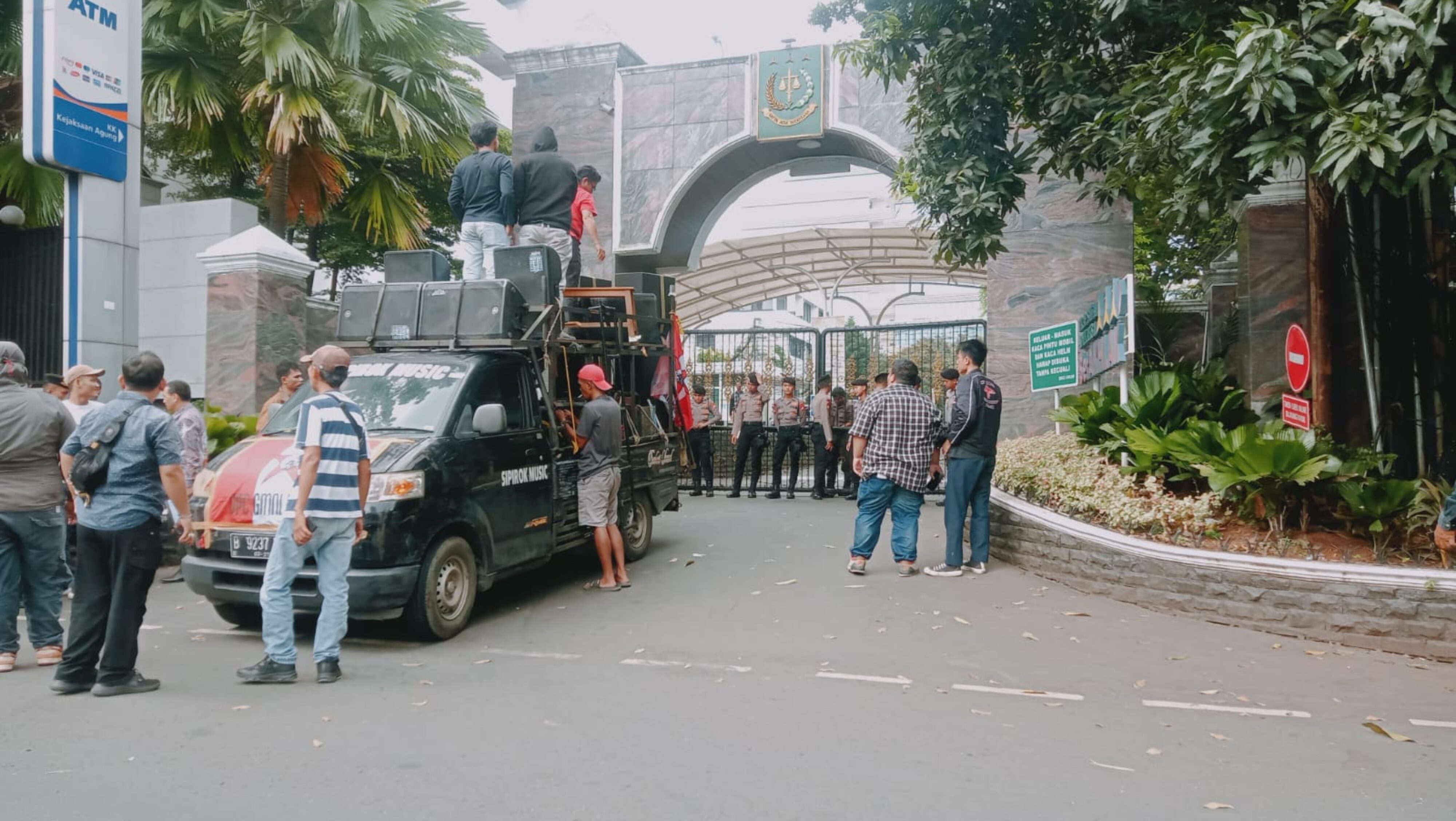 GMNI Desak Kepastian Kejaksaan Agung Segera Tindak Lanjuti Kasus Dugaan Gratifikasi Di Kabupaten Bekasi