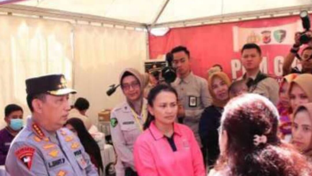 Kapolri Jenderal Listyo Sigit Prabowo Tinjau Giat Sosial Kesehatan Peringati HUT Bhayangkara ke-78