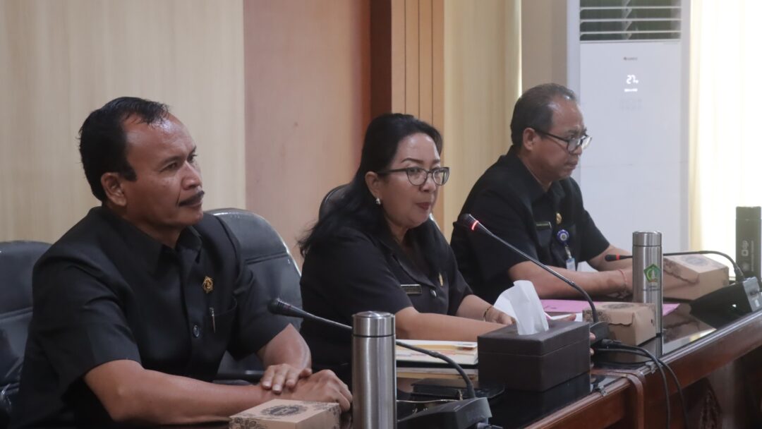 Banggar DPRD Jembrana Gelar Rapat Bahas Pertanggungjawaban APBD 2024 Dan Perubahan APBD 2025