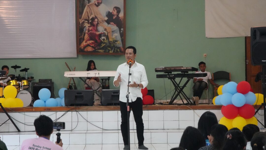 Bupati Kembang Semarakkan Pesta Anak Kristen Se-Jembrana Rayakan Hari Anak Nasional 2025