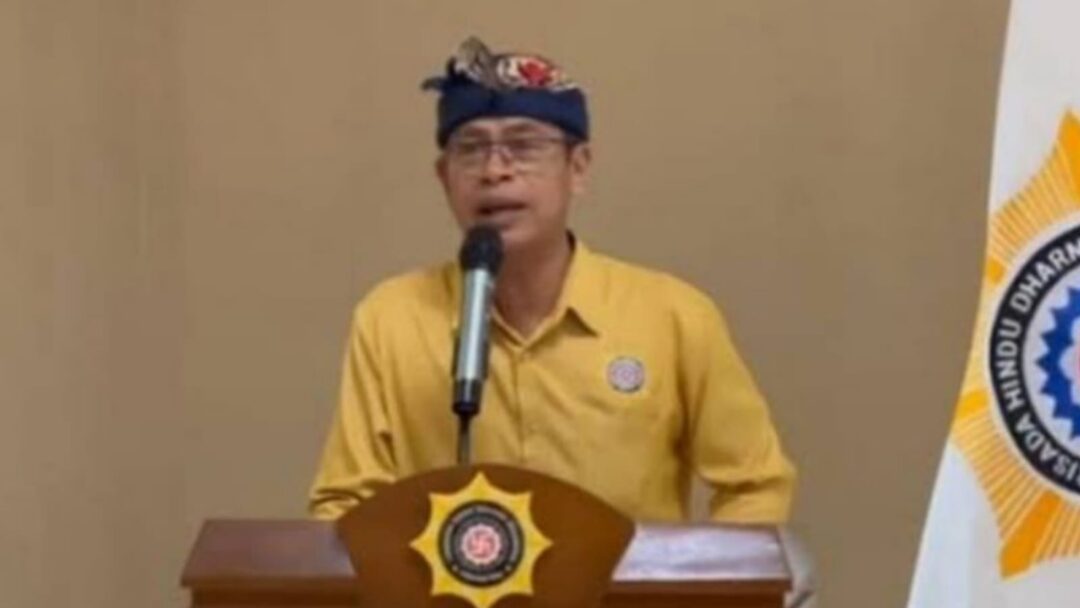 Paralayang Di Dekat Pura Gunung Payung Tuai Kritik, PHDI Dorong Penetapan Zona Larangan Terbang