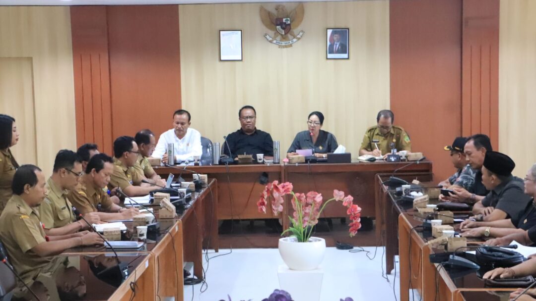 DPRD Jembrana Gelar Rapat Bersama TAPD Bahas Hasil Evaluasi Gubernur Atas Perubahan APBD 2025