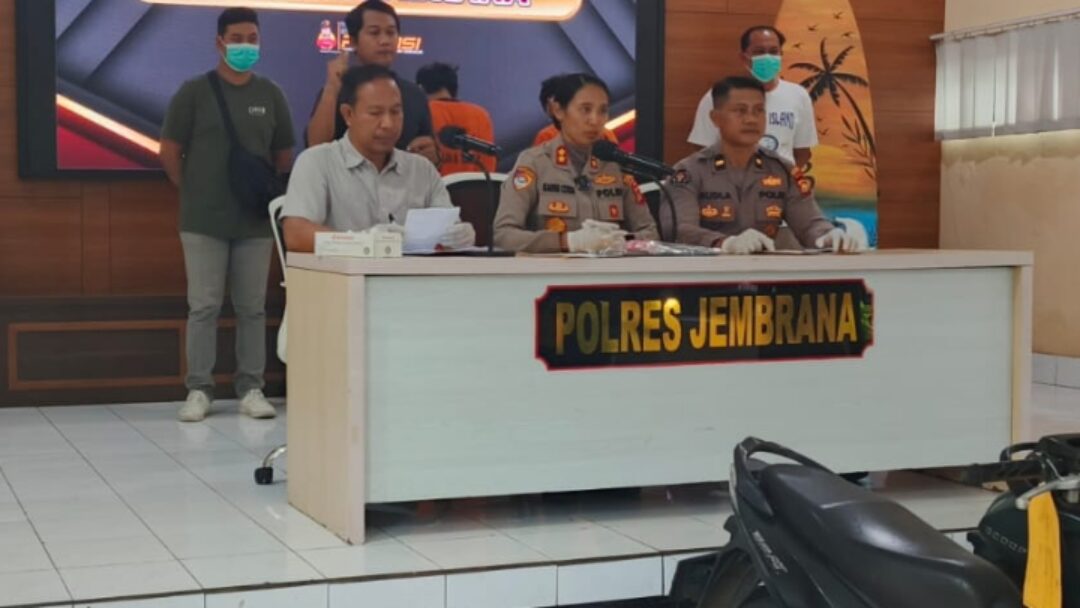 Bawa Sabu Tempelan Dua Pria Ditangkap Polisi