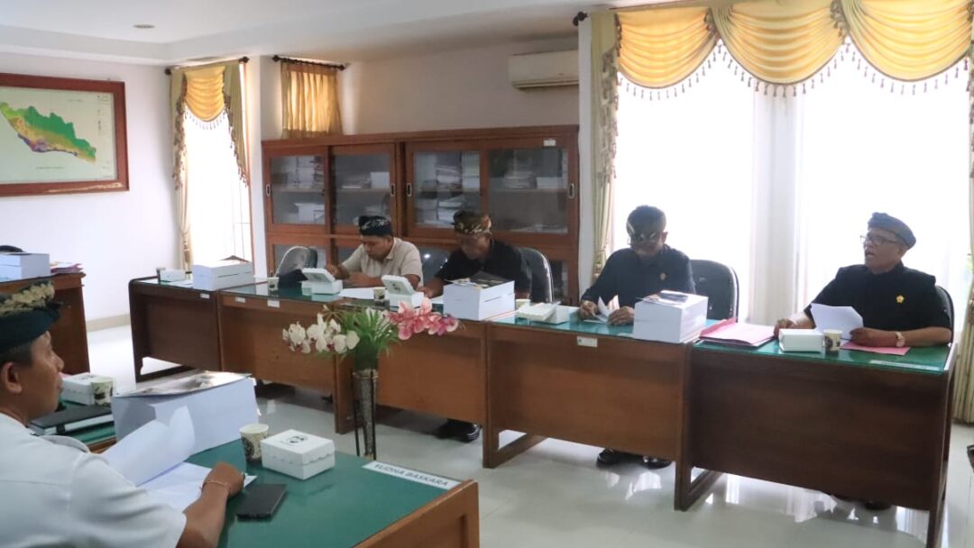 Komisi III DPRD Jembrana Bahas Ranperda RP3KP 2025–2045, Soroti Lonjakan Pembangunan Dan Tekanan Sosial Di Permukiman Warga