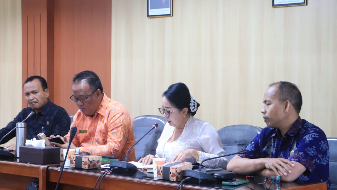 DPRD Jembrana Setujui Ranperda Ketertiban Umum Dan Ketenteraman Masyarakat Menjadi Ranperda Inisiatif DPRD